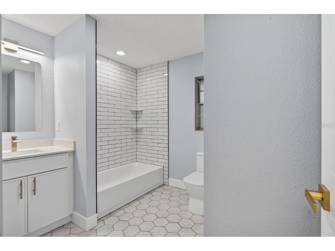 4301 Marine Parkway New Port Richey FL 34652 W7880624 image42