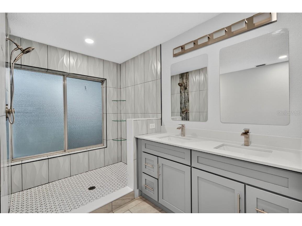 4301 Marine Parkway New Port Richey FL 34652 W7880624 image53