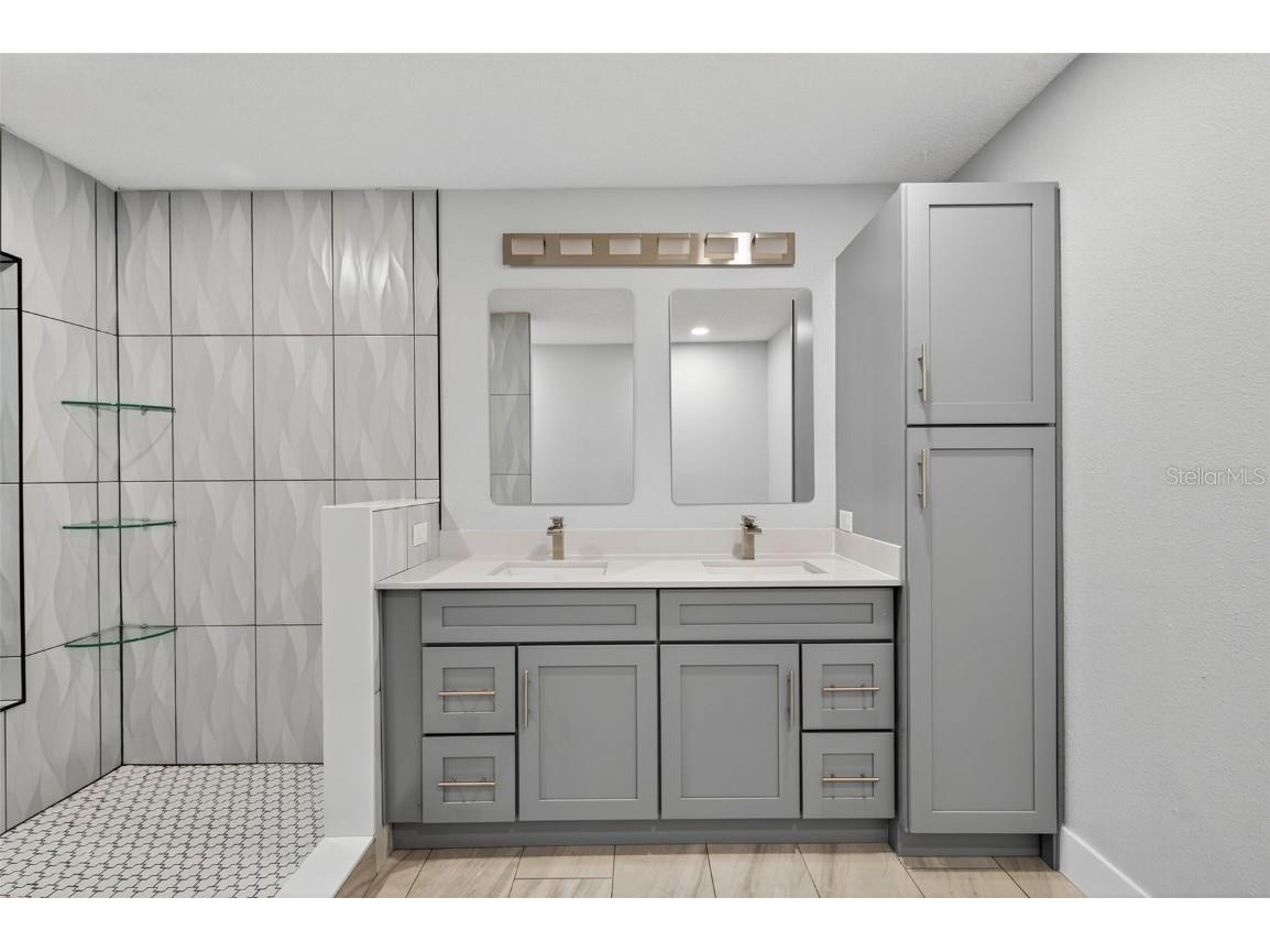 4301 Marine Parkway New Port Richey FL 34652 W7880624 image54