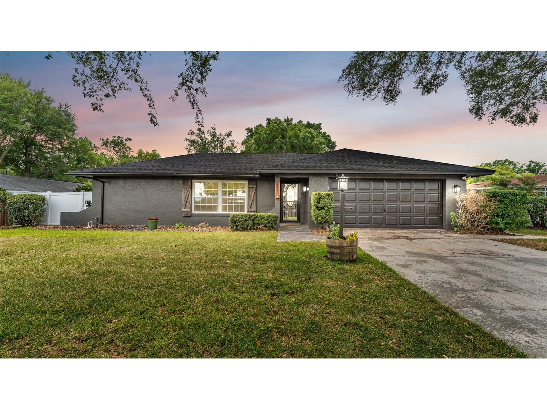 4301 Orangewood Loop E Lakeland FL 33813 P4938717 image3