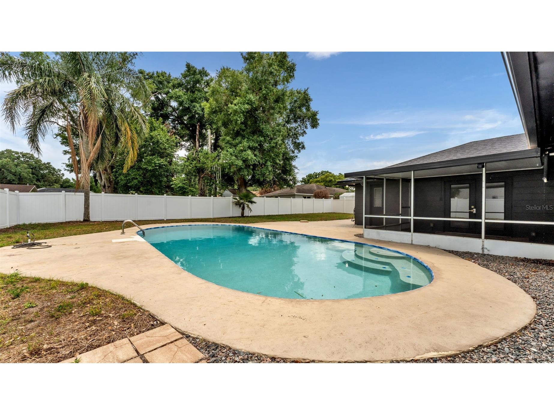 4301 Orangewood Loop E Lakeland FL 33813 P4938717 image33