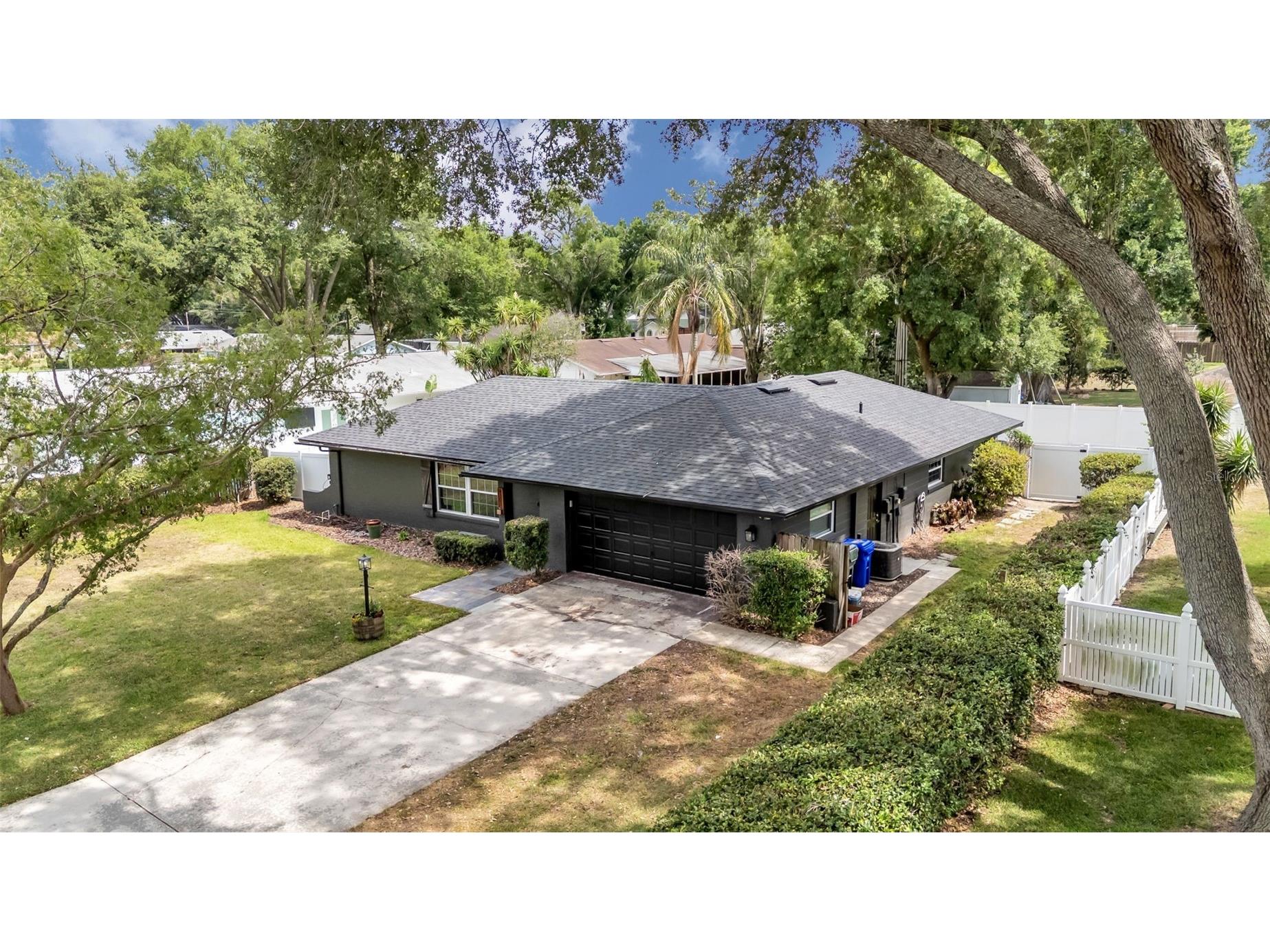 4301 Orangewood Loop E Lakeland FL 33813 P4938717 image43