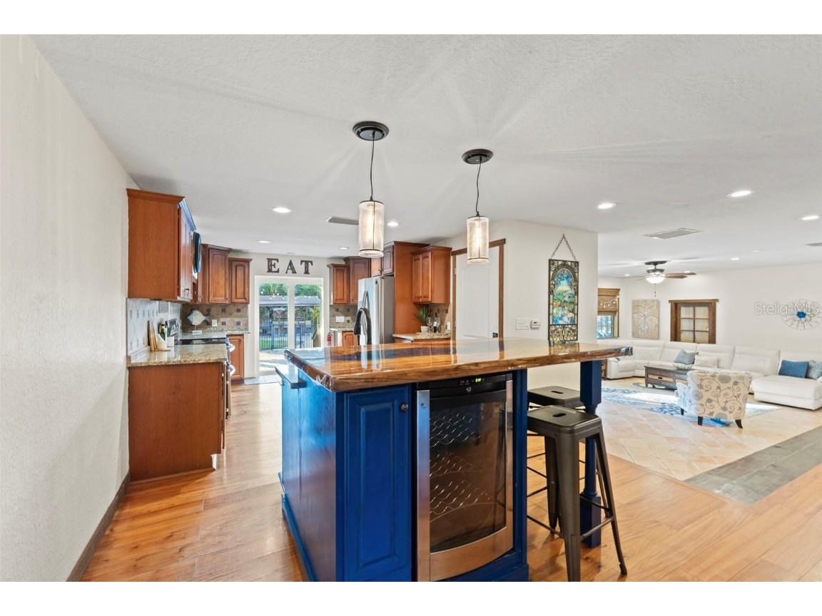 4301 S Lockwood Ridge Road Sarasota FL 34231 A4672535 image12