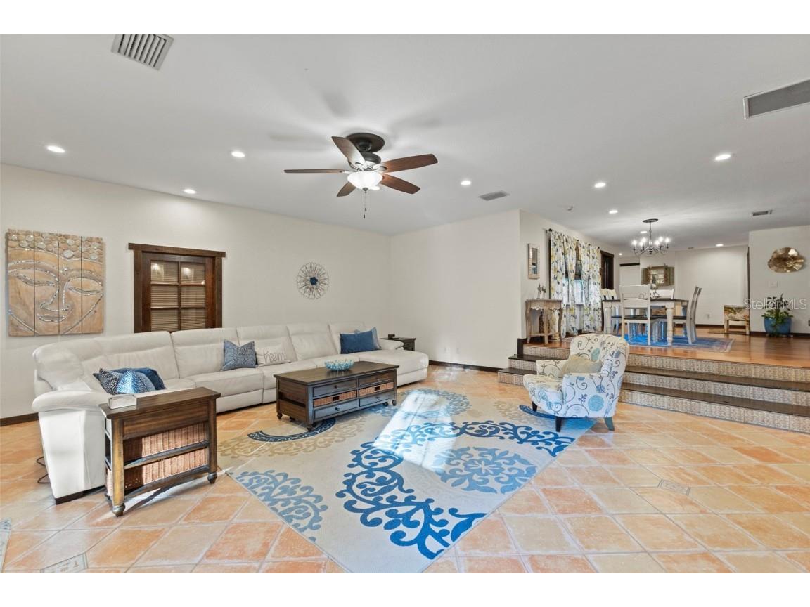 4301 S Lockwood Ridge Road Sarasota FL 34231 A4672535 image14