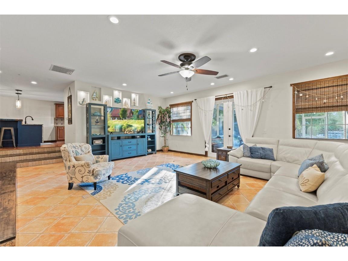 4301 S Lockwood Ridge Road Sarasota FL 34231 A4672535 image16