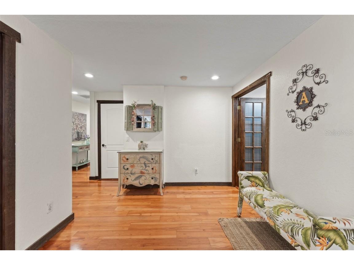 4301 S Lockwood Ridge Road Sarasota FL 34231 A4672535 image17