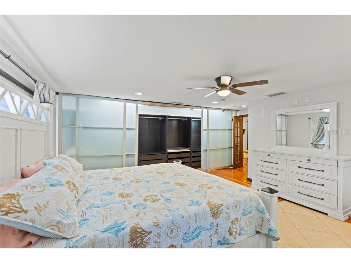 4301 S Lockwood Ridge Road Sarasota FL 34231 A4672535 image21