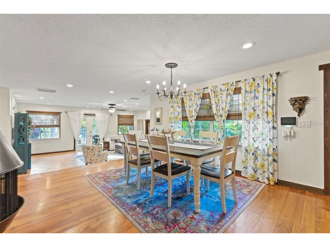 4301 S Lockwood Ridge Road Sarasota FL 34231 A4672535 image7