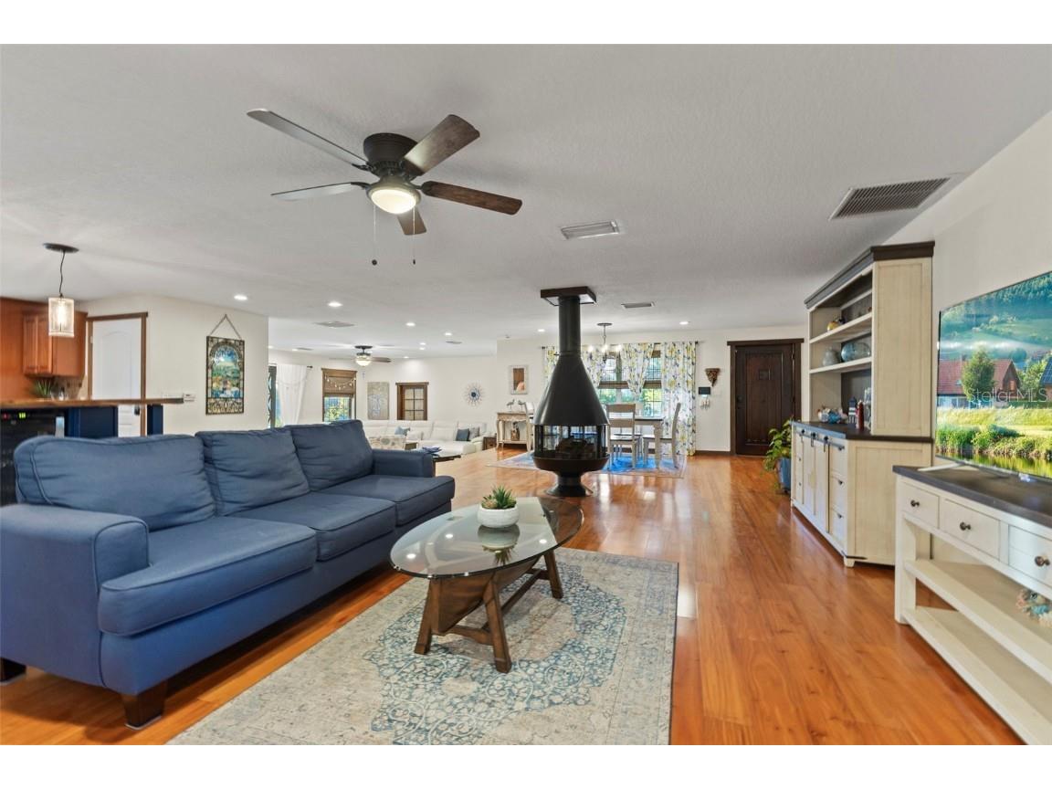 4301 S Lockwood Ridge Road Sarasota FL 34231 A4672535 image9