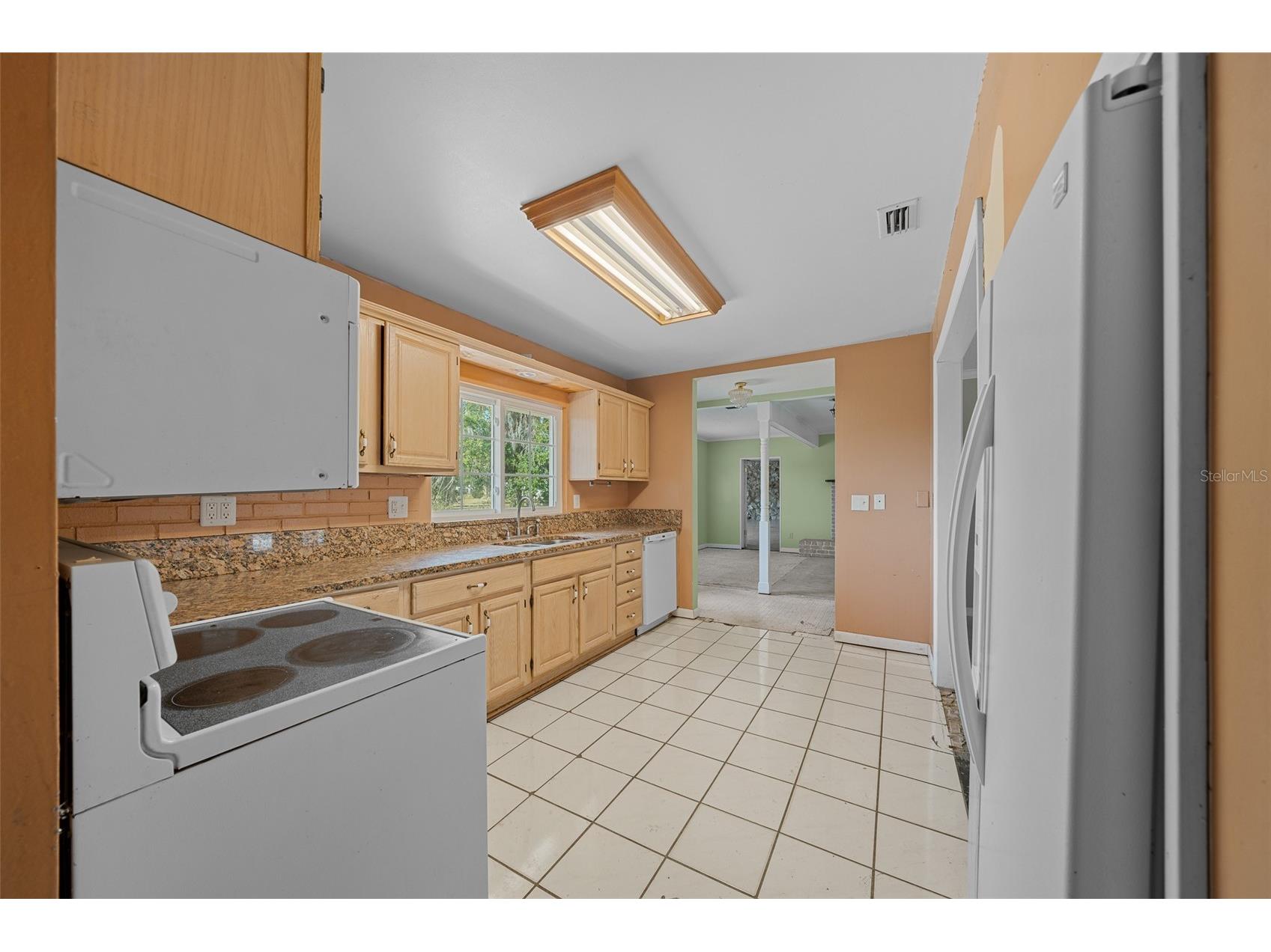 4301 SE 38th Street Ocala FL 34480 OM694458 image9