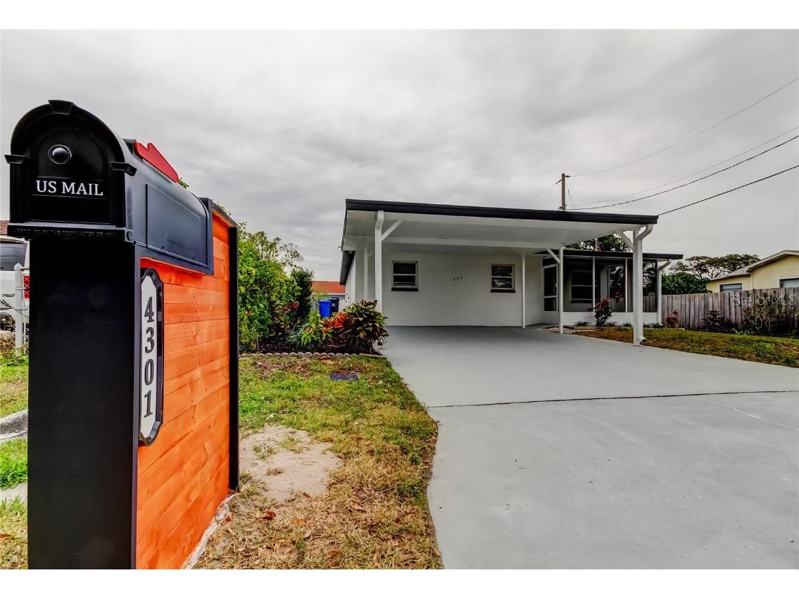 4301 W Idlewild Avenue Tampa FL 33614 TB8338760 image1