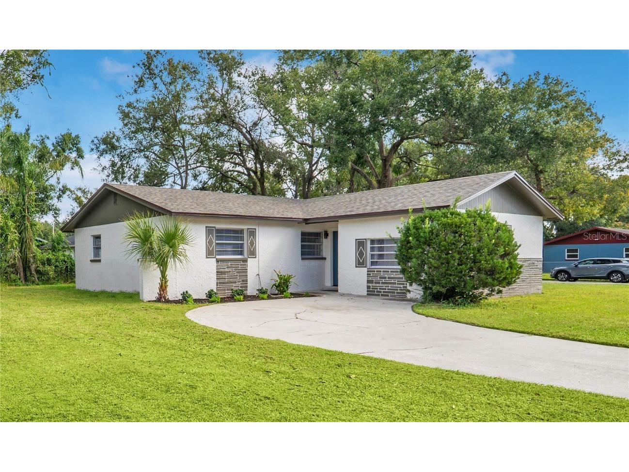 4302 Dolphin Drive Tampa FL 33617 O6351766 image1