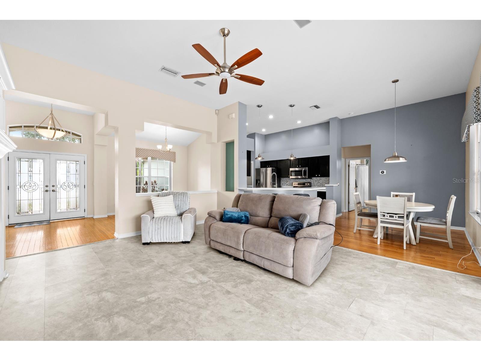 4302 River Close Boulevard Valrico FL 33596 TB8481488 image24