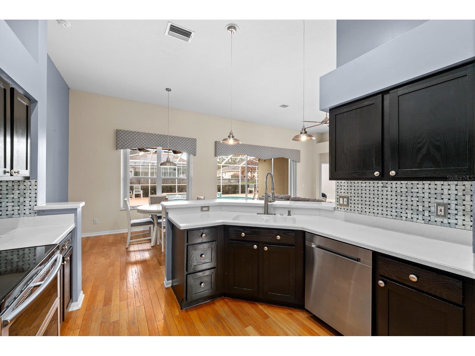 4302 River Close Boulevard Valrico FL 33596 TB8481488 image7