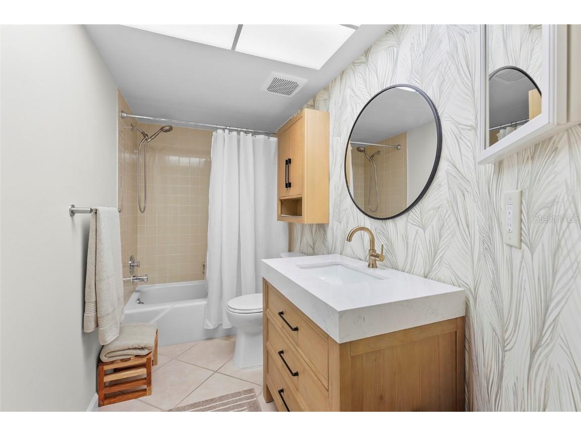 4302 Woodmans Chart #134 Sarasota FL 34235 A4667519 image21