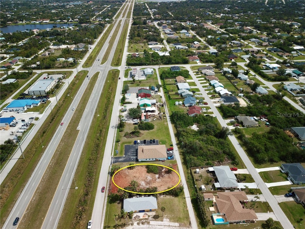 4303 & 4307 S Access Road Englewood FL 34224 C7506013 image2