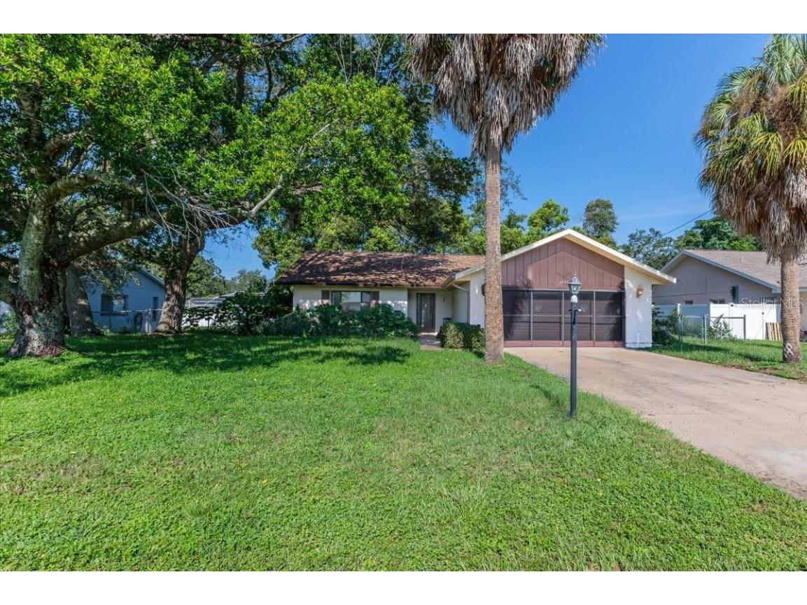 4303 Bayridge Court Spring Hill FL 34606 W7867253 image1