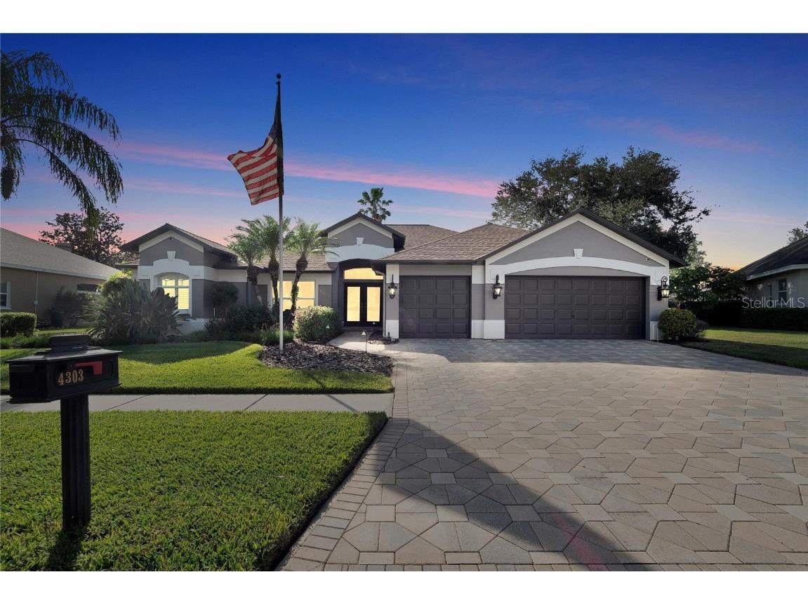 4303 Glendon Place Valrico FL 33596 T3493835 image1