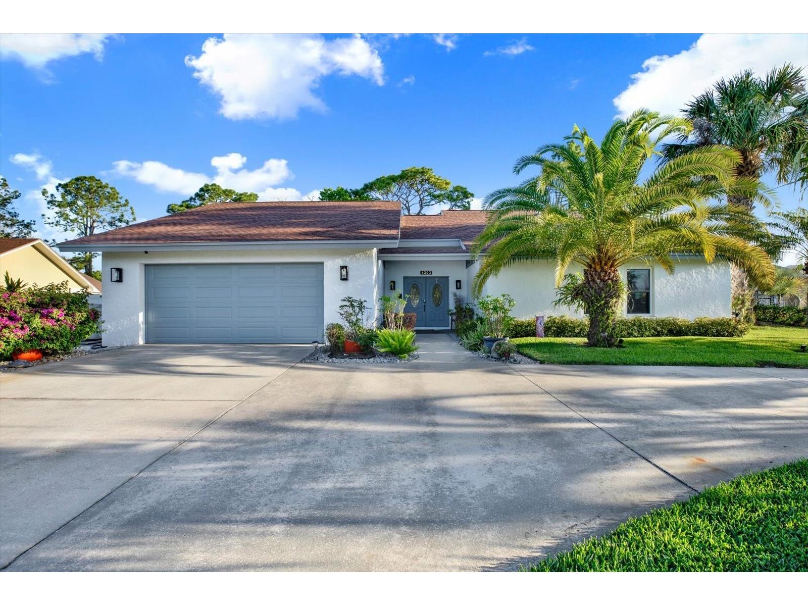 4303 Middle Lake Drive Tampa FL 33624 TB8493189 image1