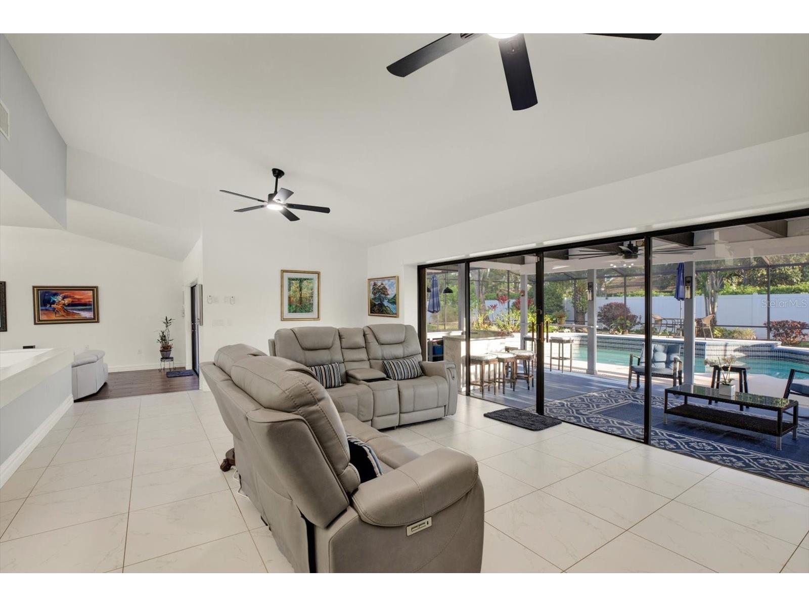 4303 Middle Lake Drive Tampa FL 33624 TB8493189 image11