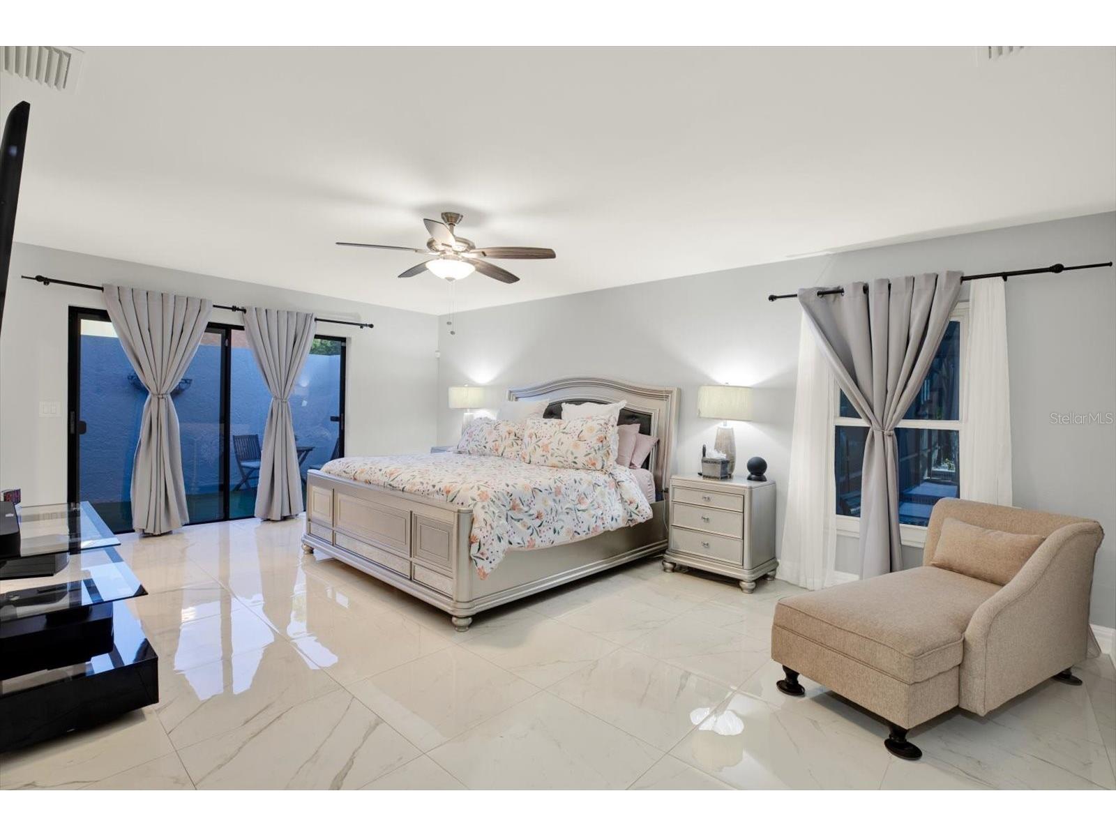 4303 Middle Lake Drive Tampa FL 33624 TB8493189 image12