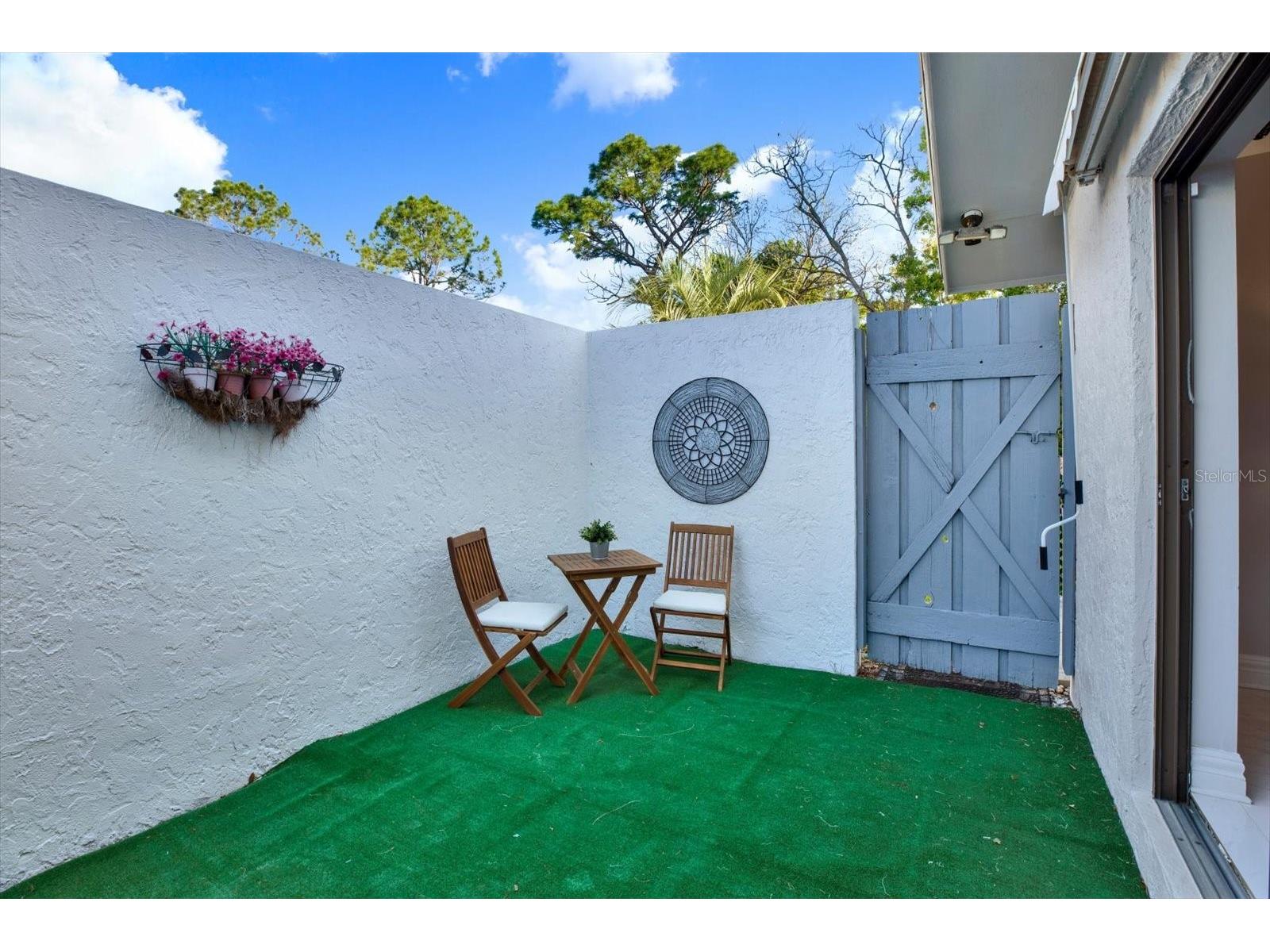 4303 Middle Lake Drive Tampa FL 33624 TB8493189 image15
