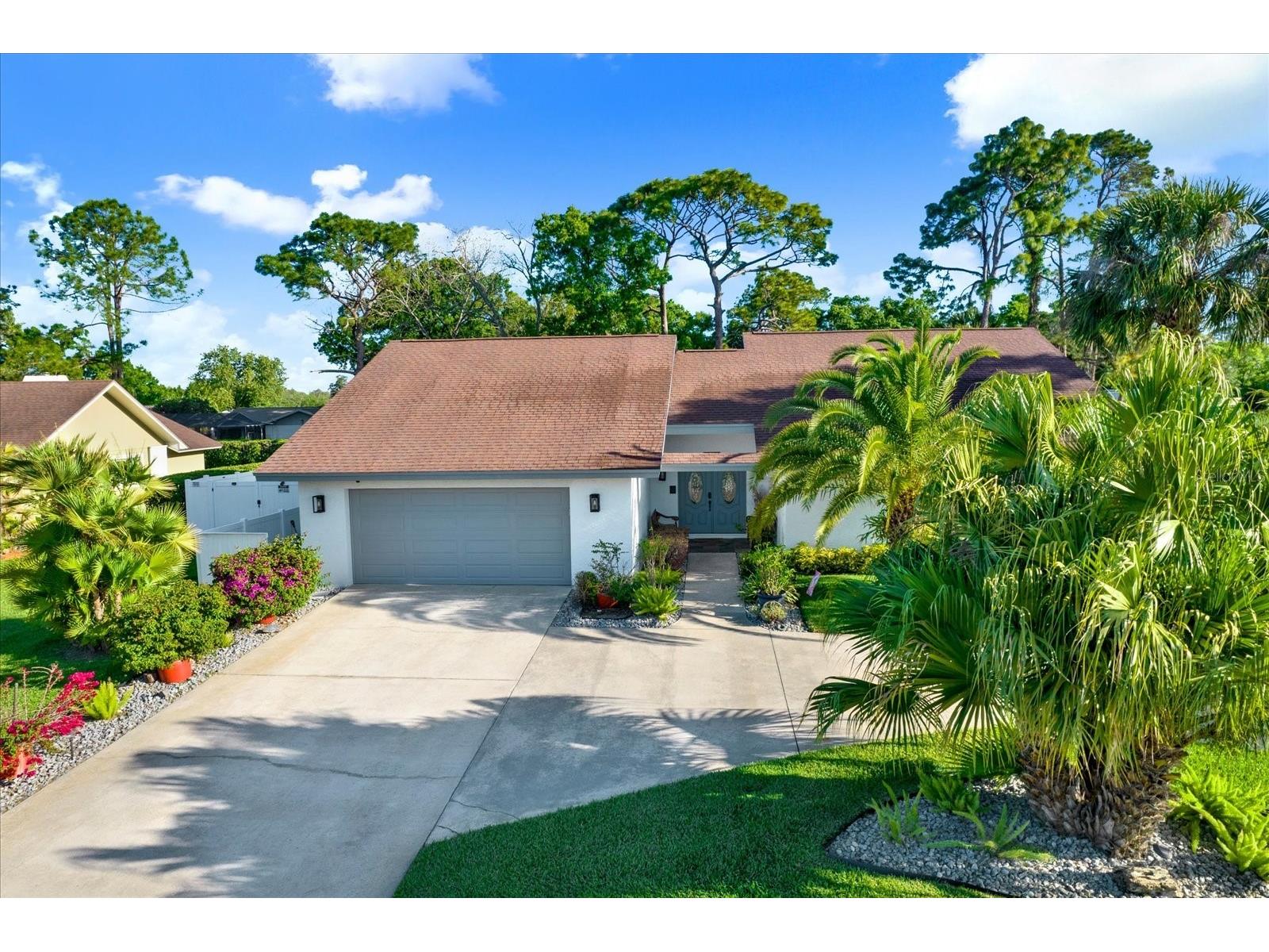4303 Middle Lake Drive Tampa FL 33624 TB8493189 image2