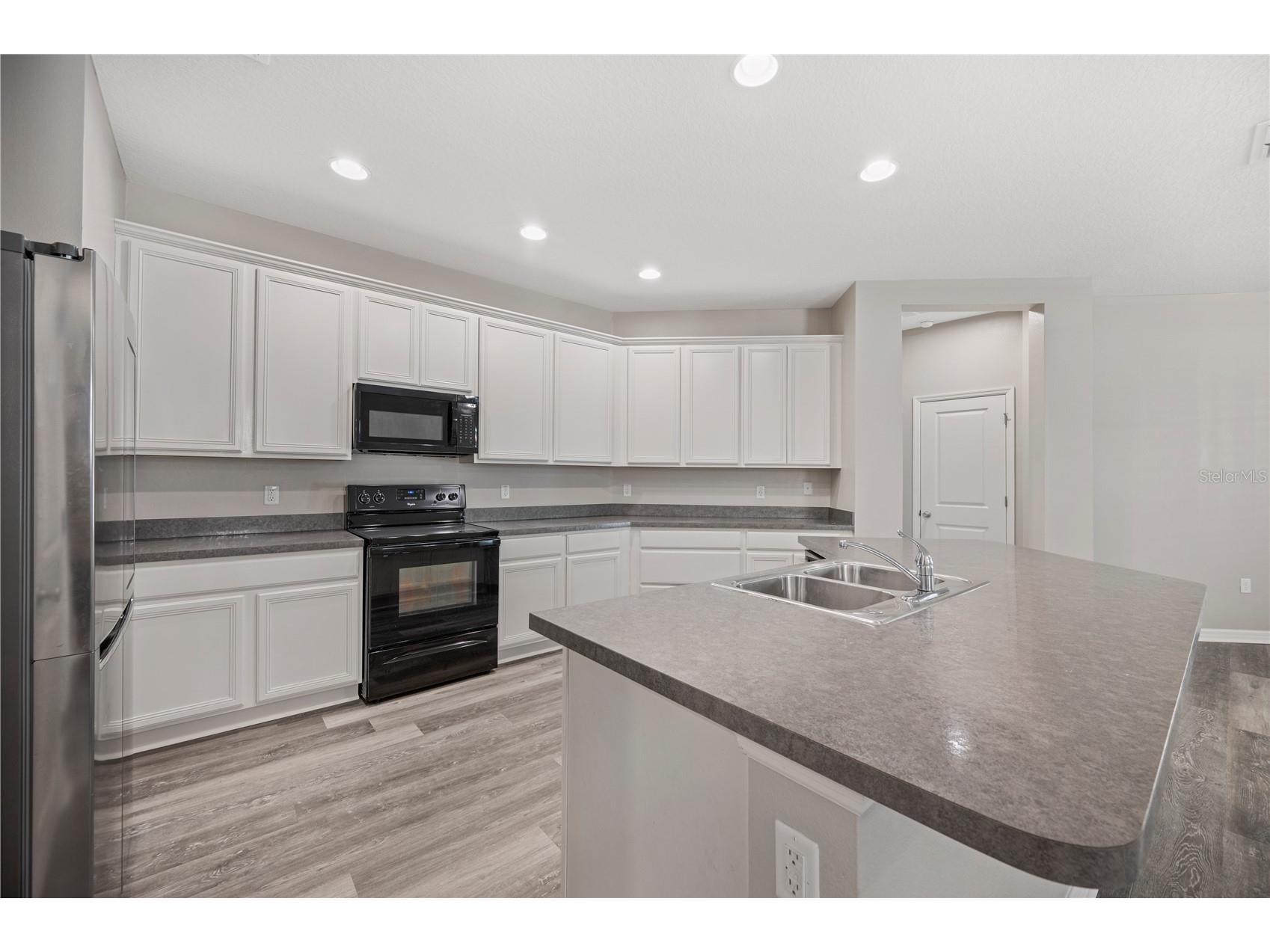 4303 Moon Shadow Loop Mulberry FL 33860 L4959790 image2