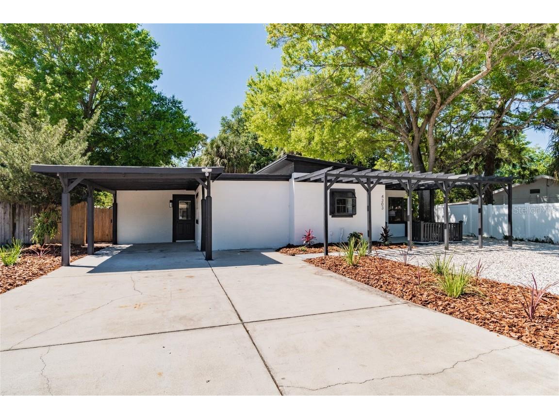 4303 S Lois Avenue Tampa FL 33611 U8155785 image1