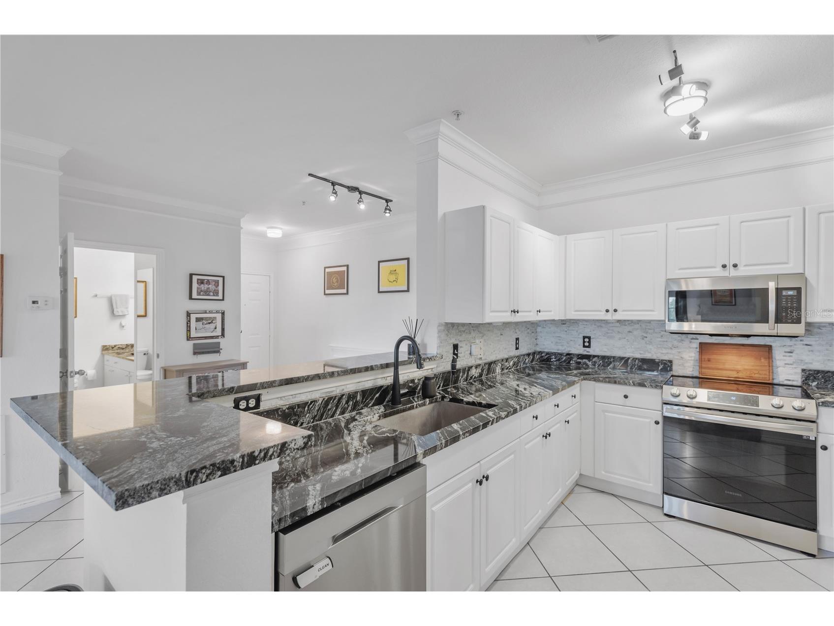 4304 Bayside Village Drive #201 Tampa FL 33615 TB8490148 image6