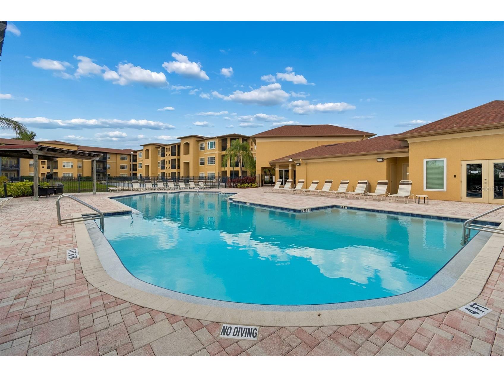 4304 Bayside Village Drive #204 Tampa FL 33615 - TAMPA BAY TB8504070 image3