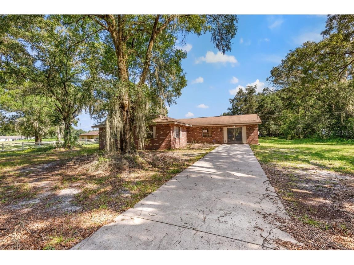 4304 Bruton Road Plant City FL 33565 T3465133 image1