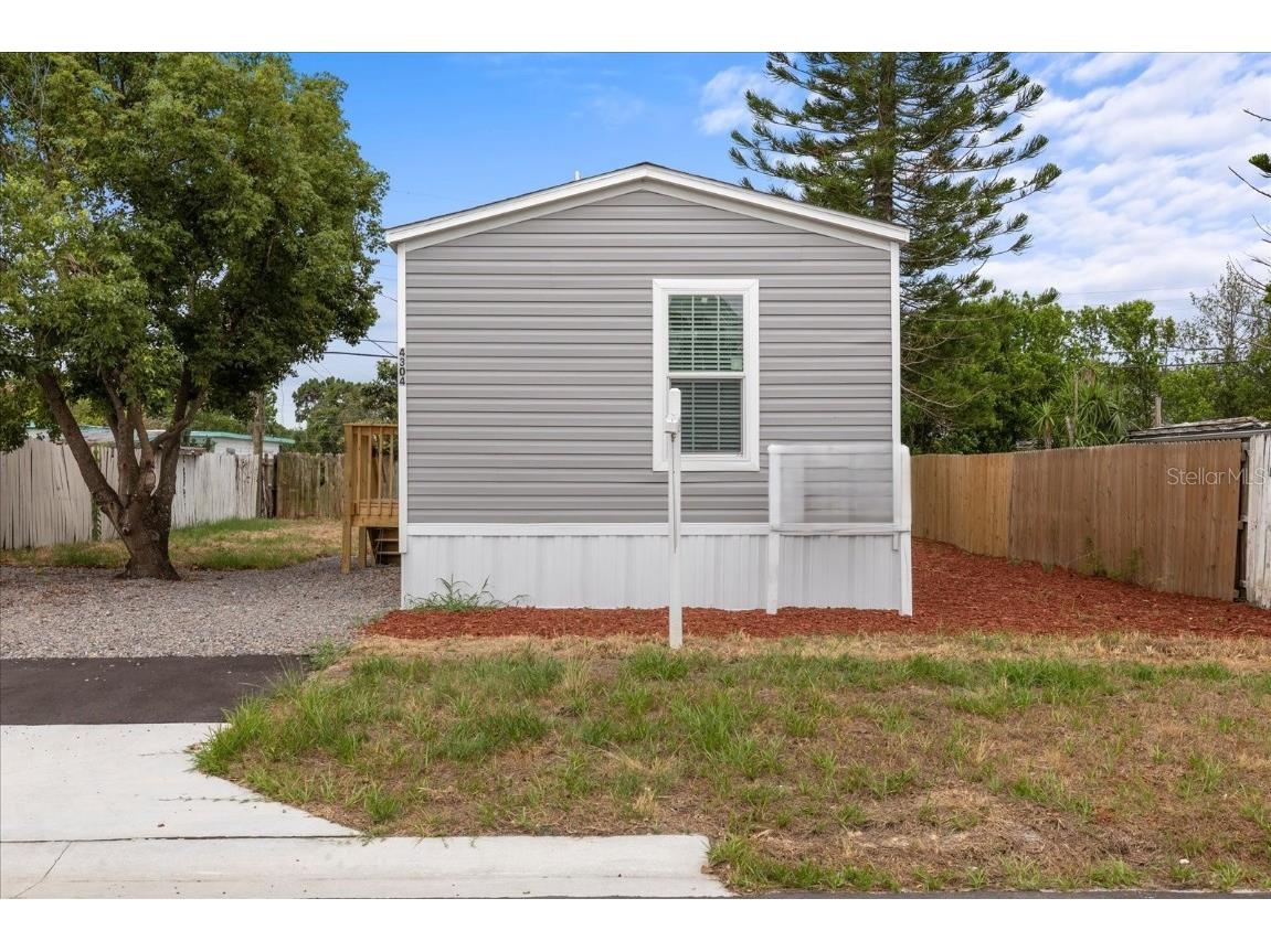 4304 Buena Vista Lane Holiday FL 34691 W7869618 image1