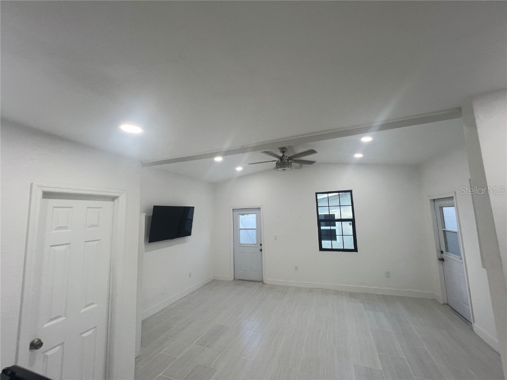 4304 Deleuil Avenue Tampa FL 33610 TB8416140 image24