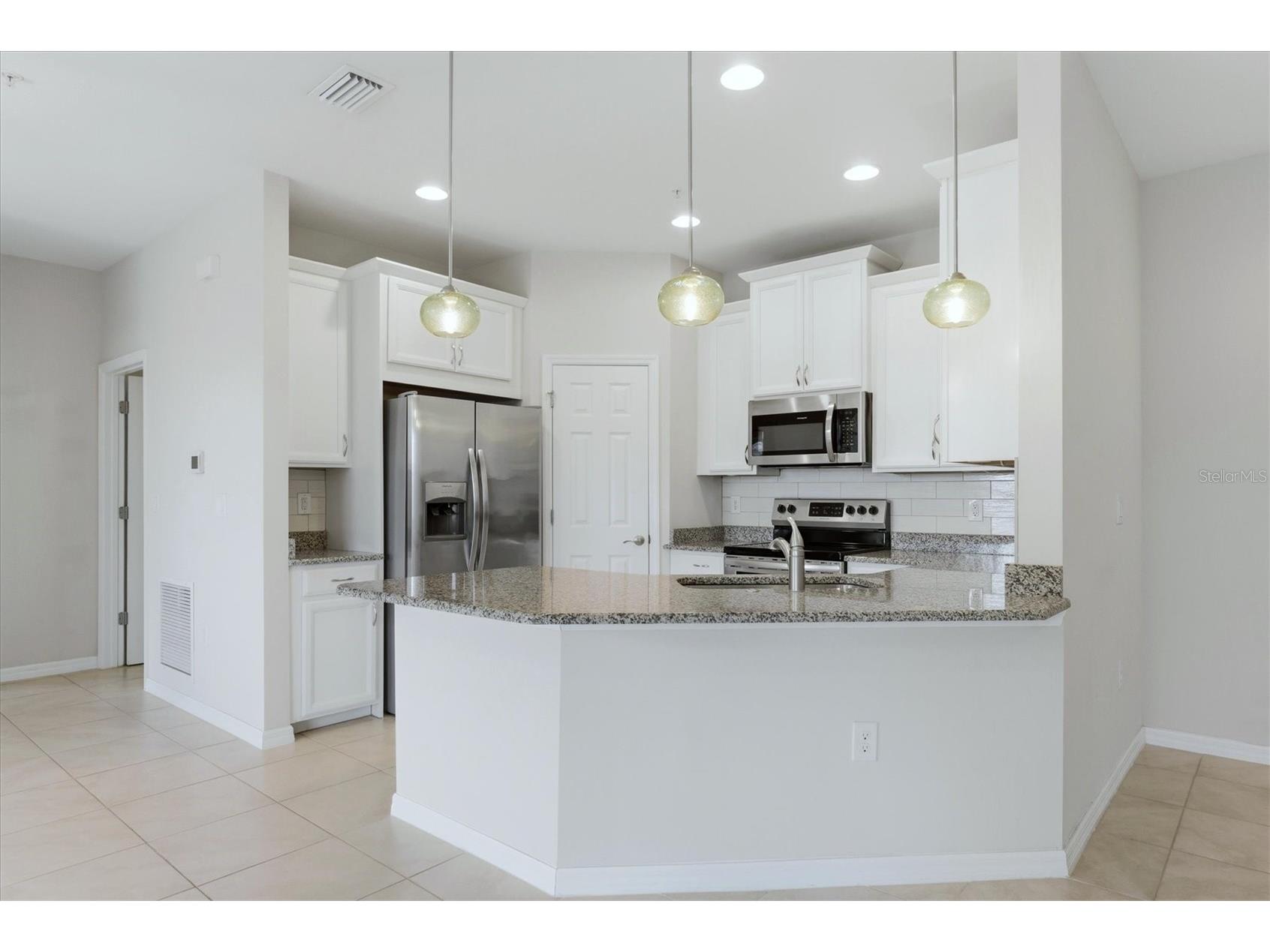4304 Expedition Way Way #105 Osprey FL 34229 N6143250 image23