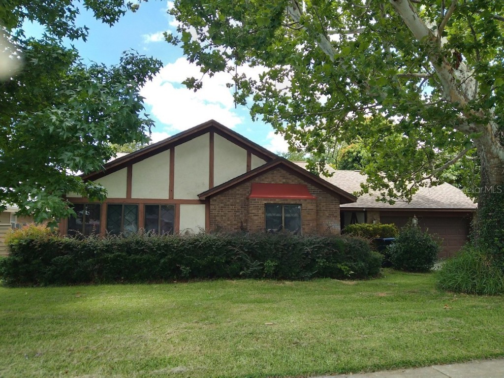 4304 Ilene Court Orlando FL 32806 OM642191 image1