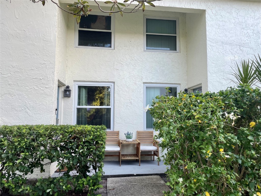 4304 La Riviera Court Tampa FL 33611 TB8427186 image2