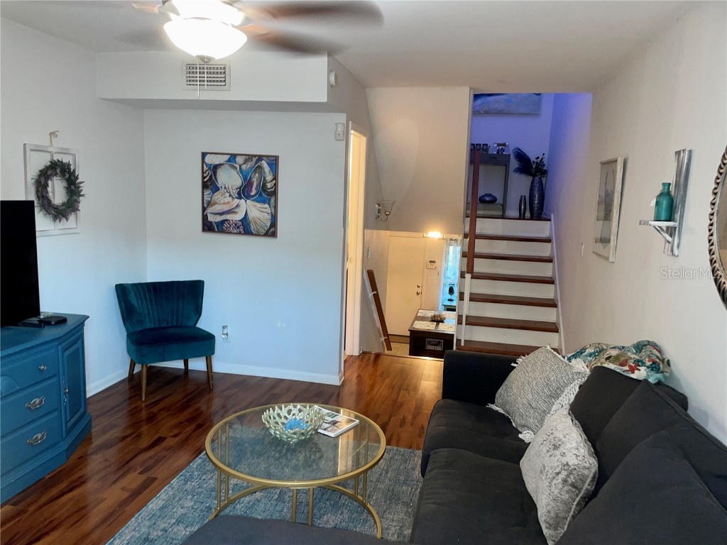 4304 La Riviera Court Tampa FL 33611 TB8427186 image6