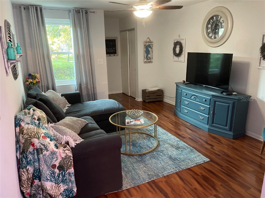 4304 La Riviera Court Tampa FL 33611 TB8427186 image7