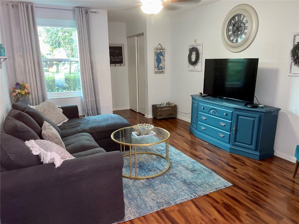 4304 La Riviera Court Tampa FL 33611 TB8427186 image9