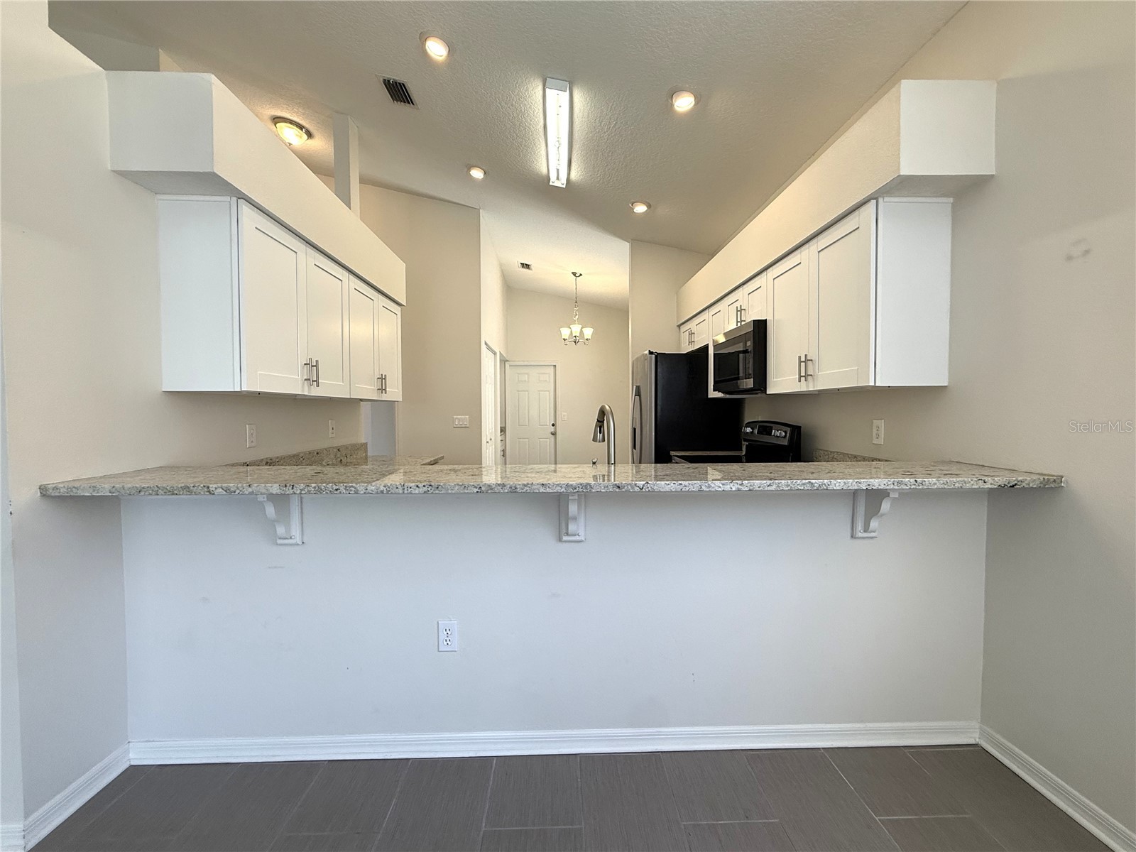 4304 Marcott Circle Sarasota FL 34233 C7528015 image16