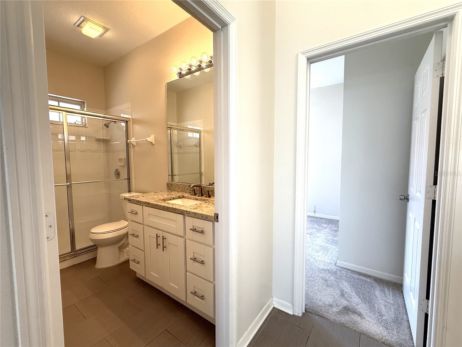 4304 Marcott Circle Sarasota FL 34233 C7528015 image20