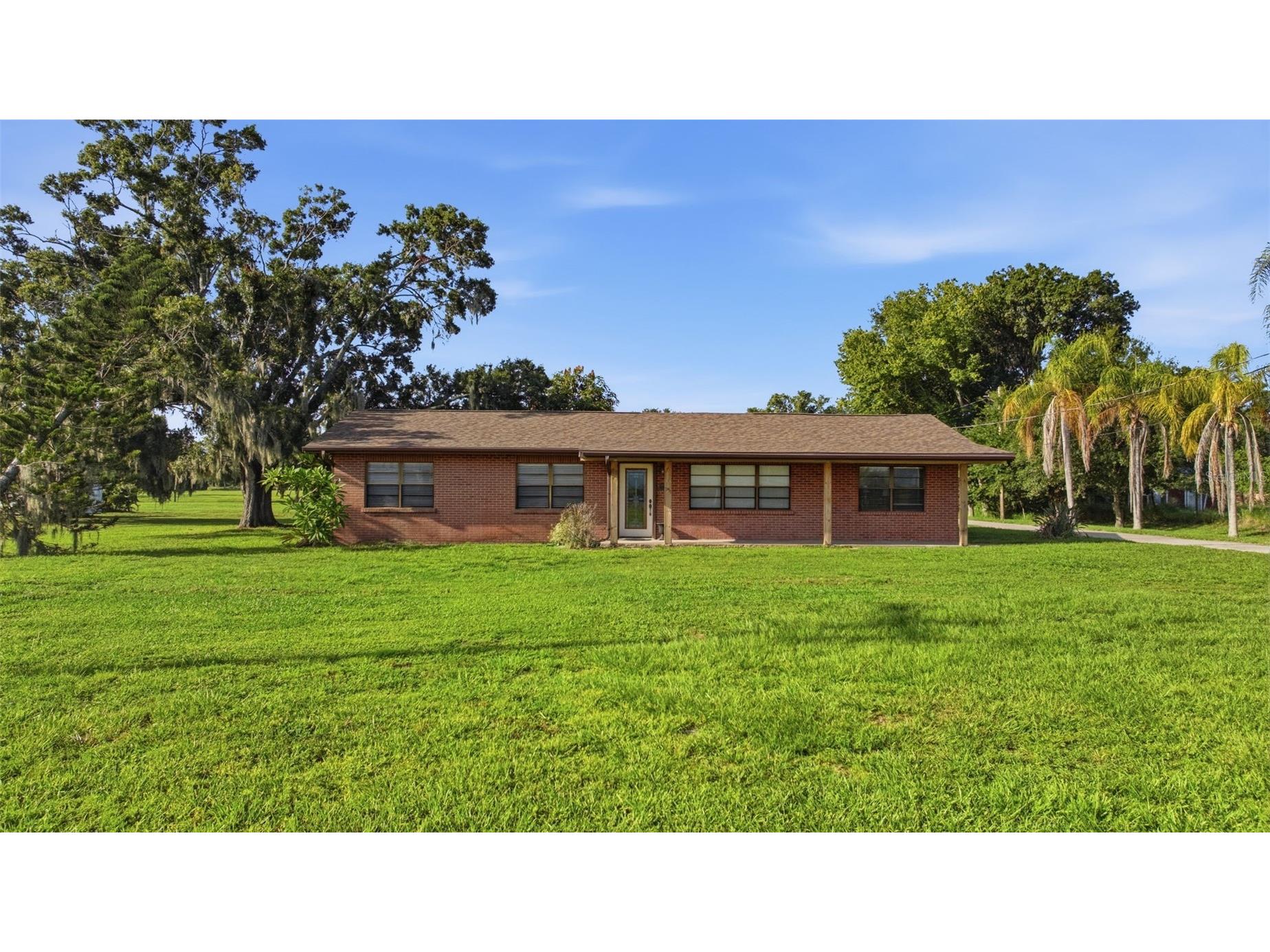 4305 89th Street E Palmetto FL 34221 A4697431 image1