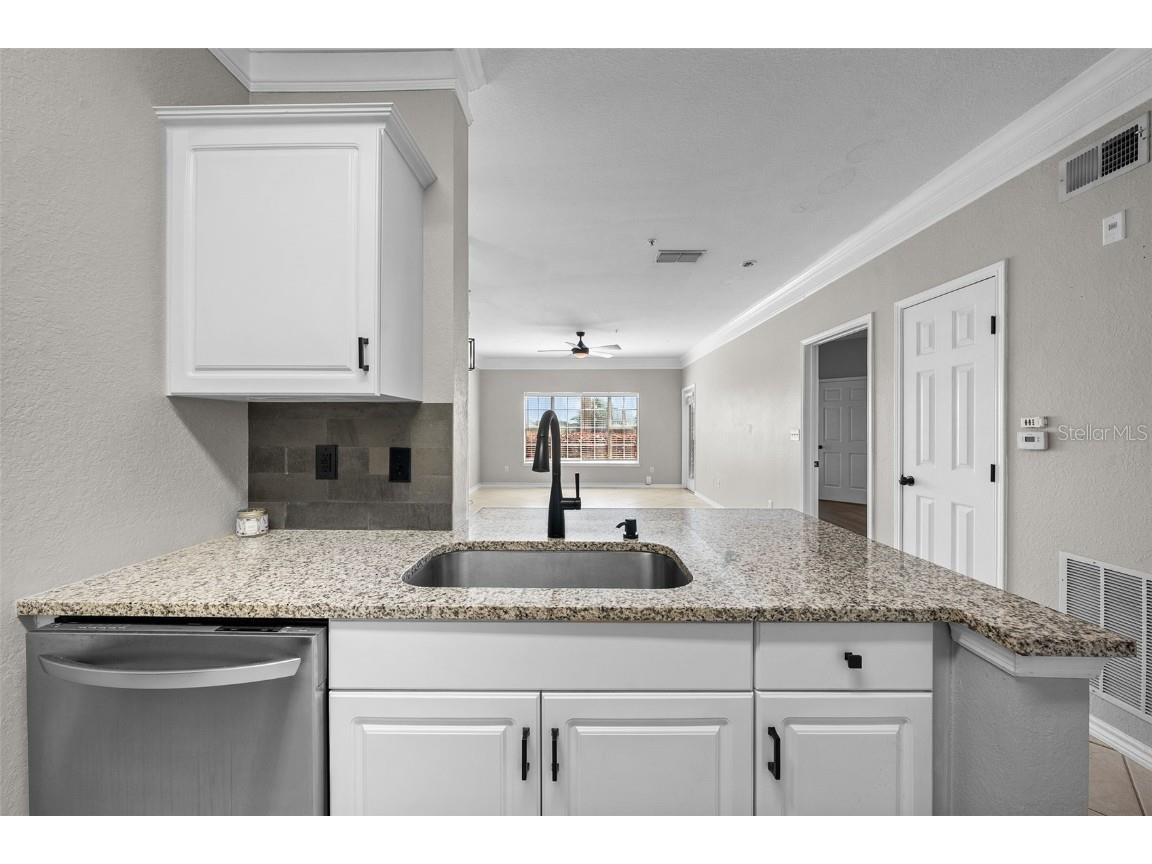 4305 Bayside Village Drive #102 Tampa FL 33615 TB8433393 image14