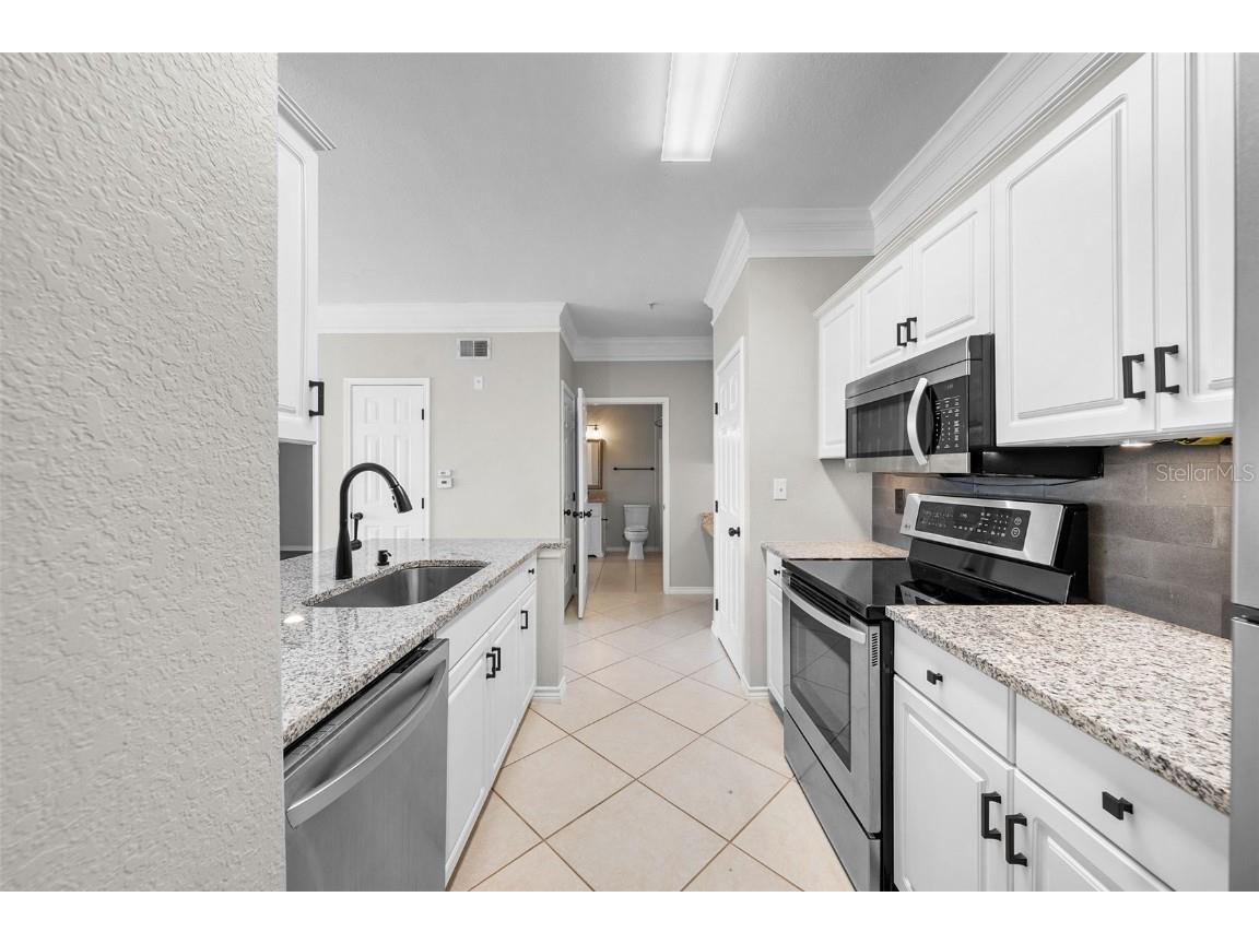 4305 Bayside Village Drive #102 Tampa FL 33615 TB8433393 image16