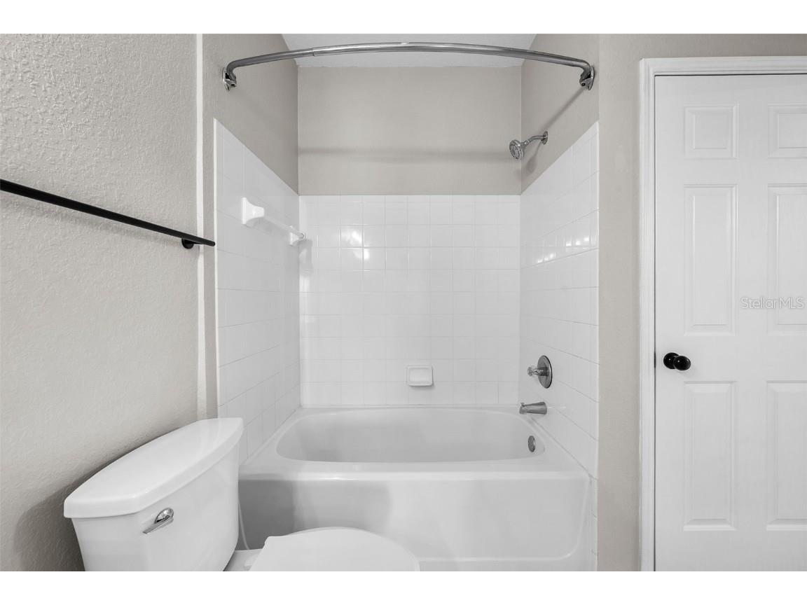 4305 Bayside Village Drive #102 Tampa FL 33615 TB8433393 image18