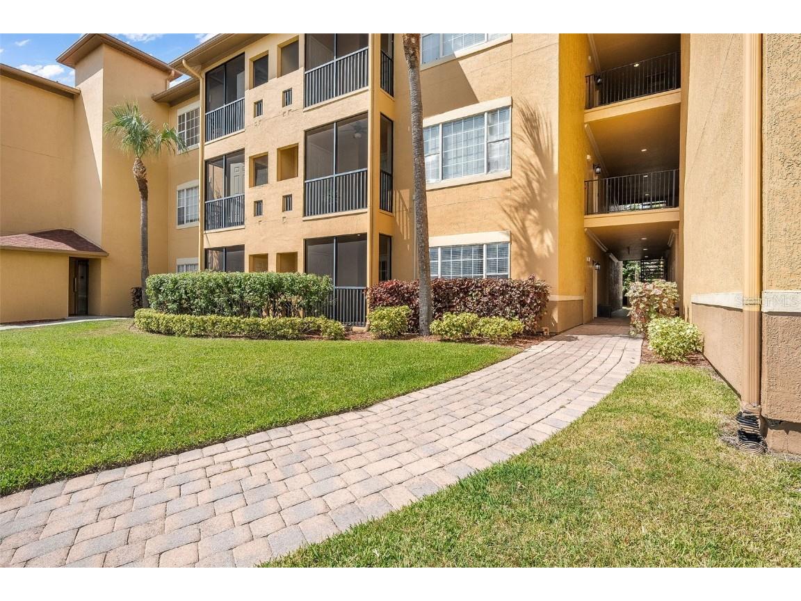 4305 Bayside Village Drive #102 Tampa FL 33615 TB8433393 image3