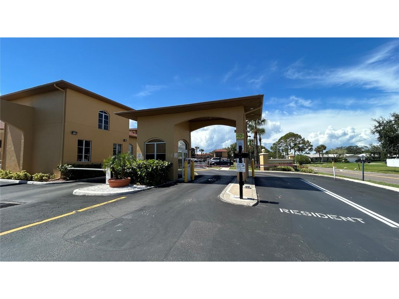 4305 Bayside Village Drive #102 Tampa FL 33615 TB8433393 image32