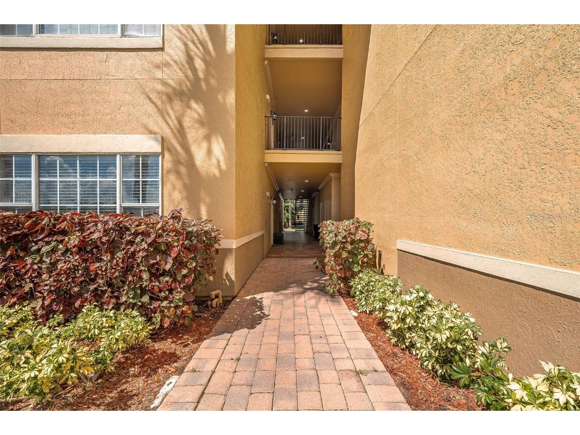 4305 Bayside Village Drive #102 Tampa FL 33615 TB8433393 image4