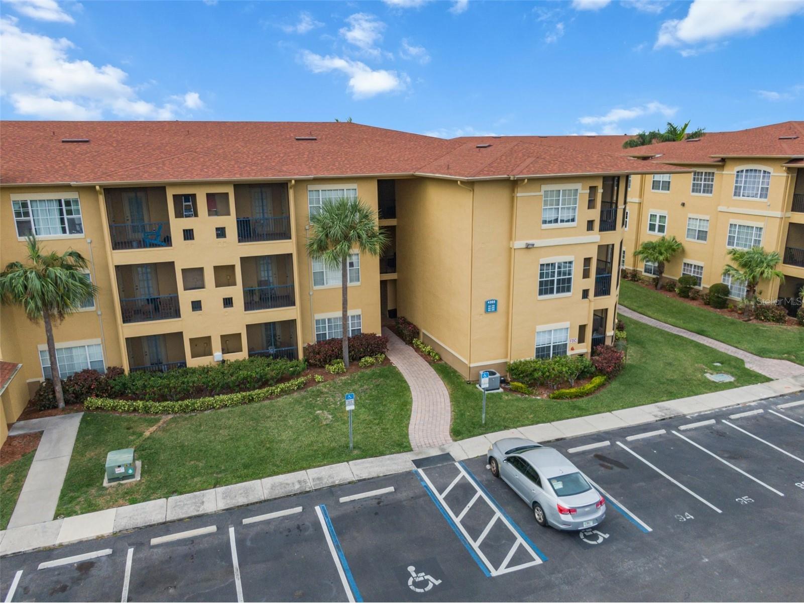 4305 Bayside Village Drive #104 Tampa FL 33615 TB8482649 image1
